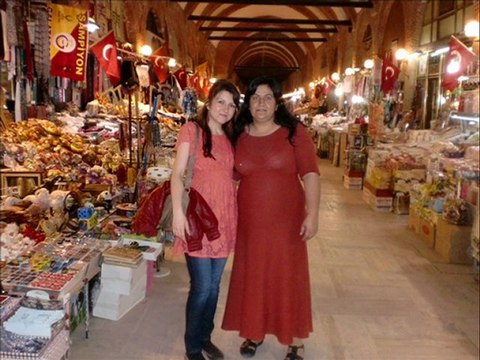 SAĞIM YALAN SOLUM YALAN SUZAN SÖNMEZ