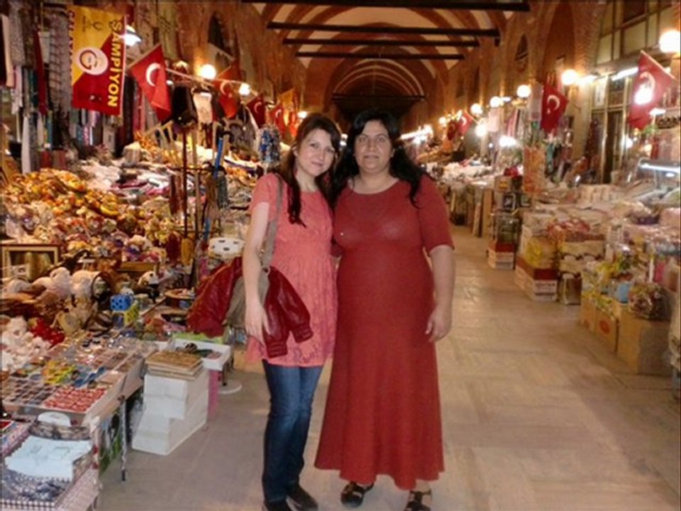 SAĞIM YALAN SOLUM YALAN SUZAN SÖNMEZ