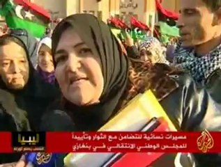 مسيرات نسائية للتضامن مع الثوار في بنغازي
