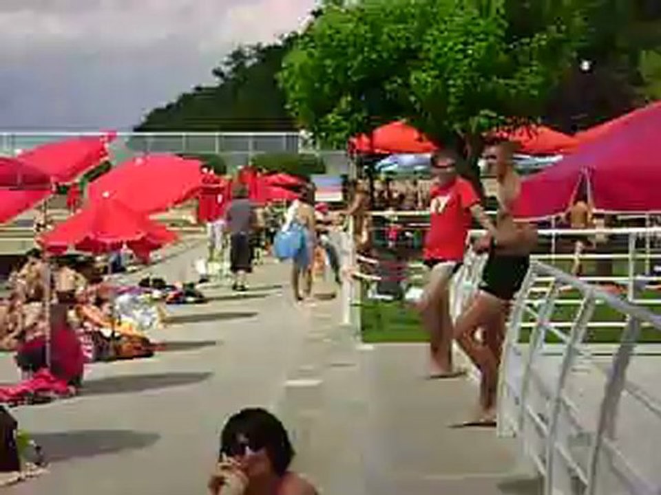 60 ans de la plage à Thonon - spectacle Oliver Waters show - LE MESSAGER