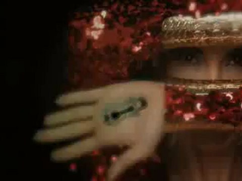 Hande Yener & Seksendört Rüya