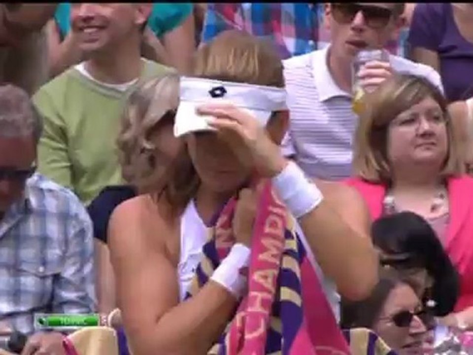 Wimbledon-2012.SF.Kerber-Radwanska.05.07.12 111