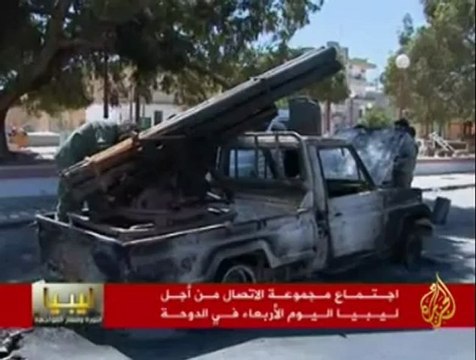 الإنتقالي الليبي يشترط رحيل القذافي وابنائه