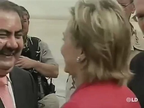 Hillary Clinton visita por sorpresa Irak