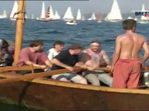 Les Tonnerres de Brest 2012 : Brest 2000 : la grande parade vue de la mer