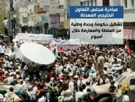 صالح يتهم أحزاب القاء المشترك بوقف عجلة التنمية