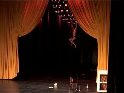 Rene Pollesch Ich schau dir in die Augen, gesellschaflicher Verblendungs- zusammenhang!