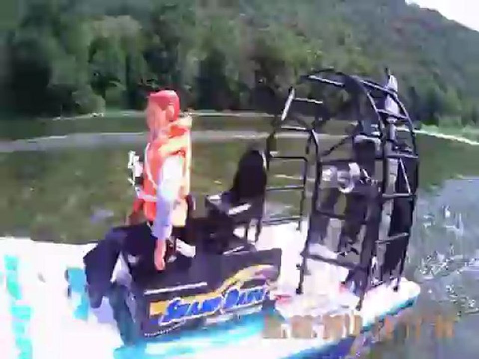 AirBoat Swamp Dawg race