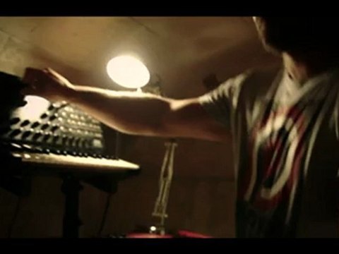 splendor in the grass - scumbag millionaires - live from the basement