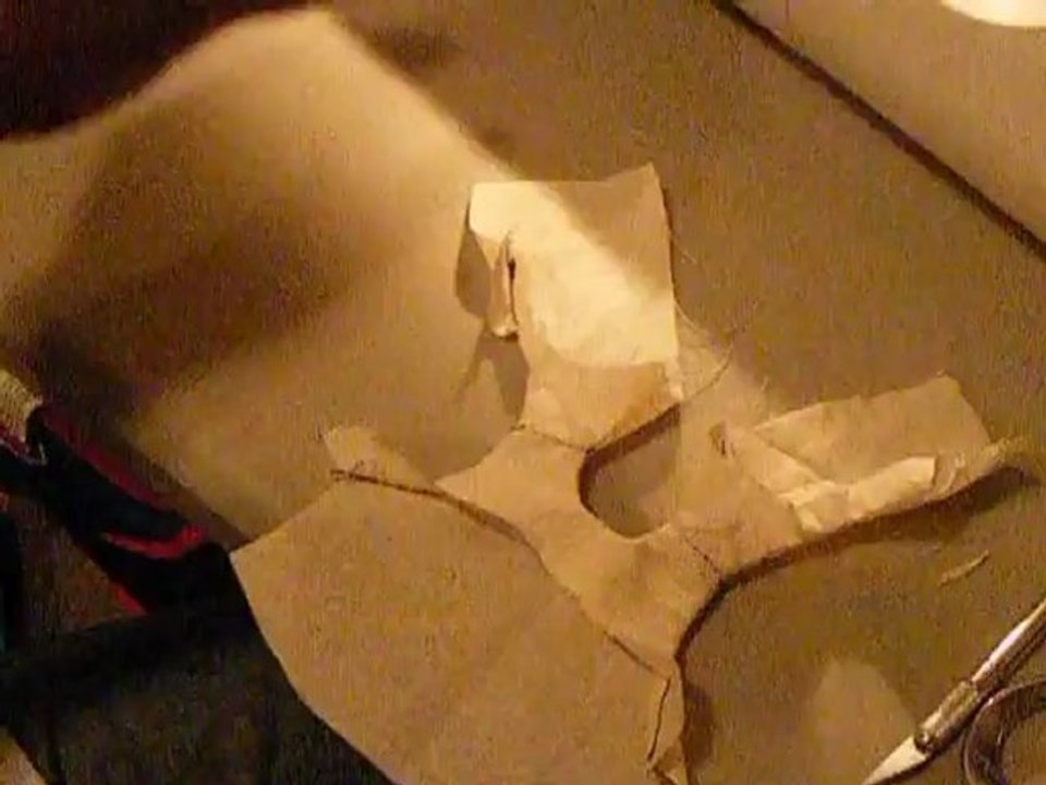 How to Sew an Armhole and Neckline All-in-One Facing