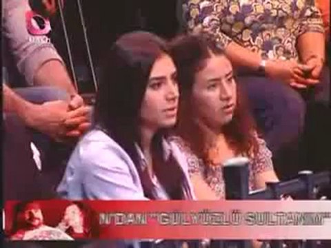 Erdal Erzincan & Sabahat akkiraz Kanadım değdi sevdaya