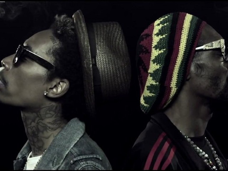 Snoop Dogg & Wiz Khalifa 'French Inhale (Official Video) HD