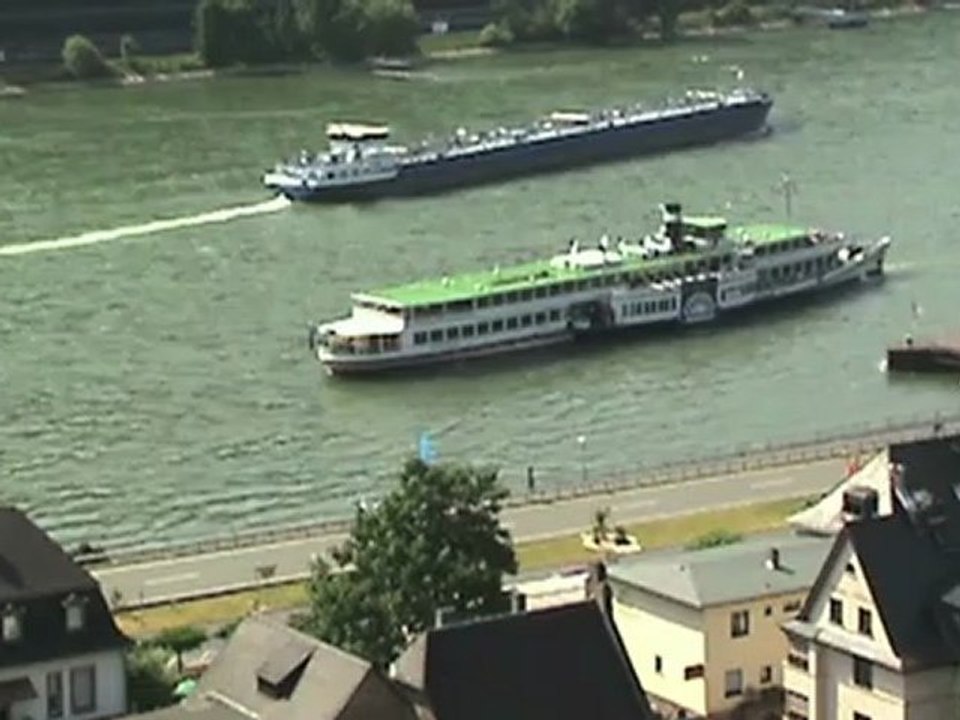 Raddampfer Goethe, Rheinschiffe und Eisenbahn bei Assmannshausen Teil 01 von 02