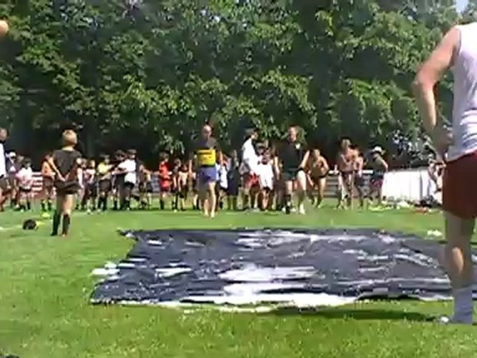 Fête du GS 230612 ventre glisse