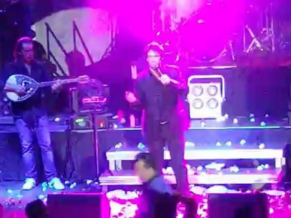 Panos Kiamos - Ase me mia nuxta Live @ University of Cyprus 2012