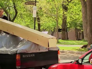 Boule de quille sur l'auto