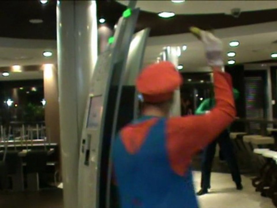 mario et luigi au mac donald