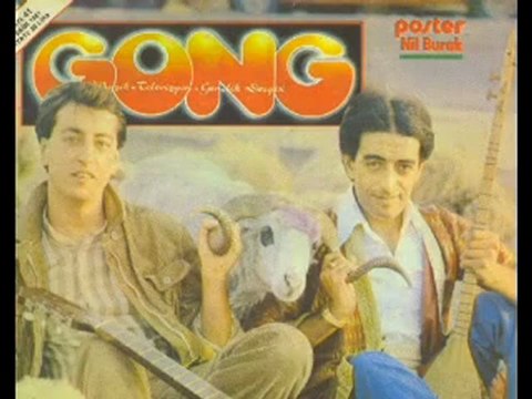 Edip Akbayram ve Dostlar - Bugün Bizde Bayram Var (1981)