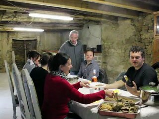 Talons aiguilles et botte de foin