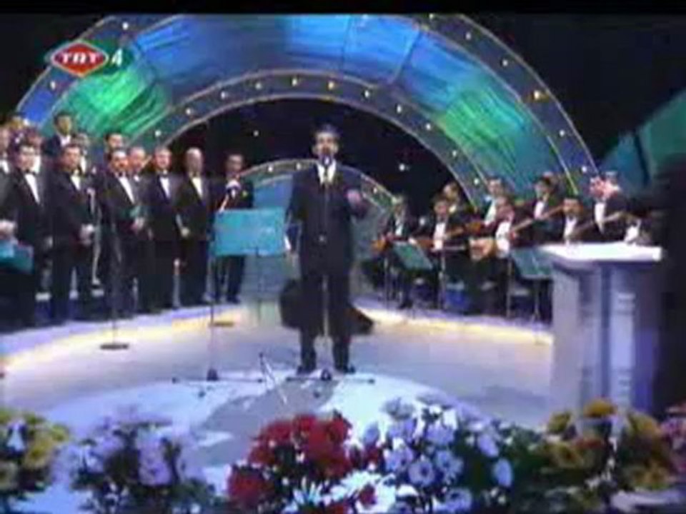 Hüseyin Turan, "Sus Be Ağlama Gözüm "