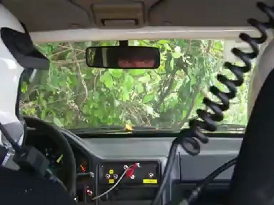 rallye de chinon 2012 sortie de route es 5