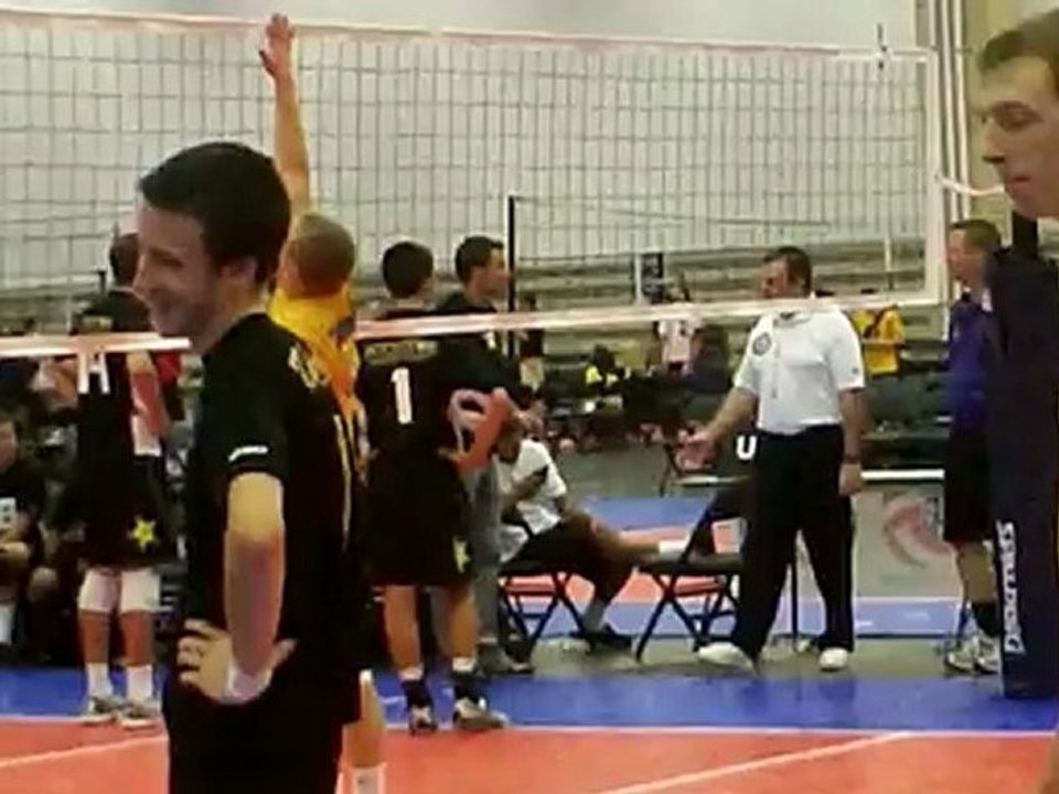 Ultimate Volleyball Club Boys 17 Blue Round 2 Match 5-Tiebreaker Team Rockstar 17-1 SC Part 1 of 3