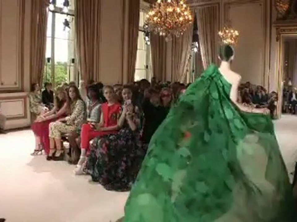 Giambattista Valli Haute Couture Fall 2012 Paris - Fashionopher