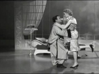 Tin Tan - Fumando Espero ( Tango )