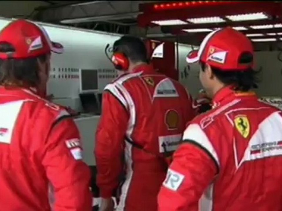 Webber snatches victory from Alonso