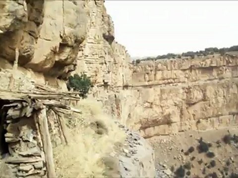 Aoujgal - Maroc les Greniers, Oued Attach, Haut Atlas, Ait Abdi | Kasbah lodges Bou Tferda