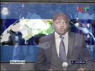 Arrivée du candidat du PCT Bruno Jean Richard Itoua à Ollombo