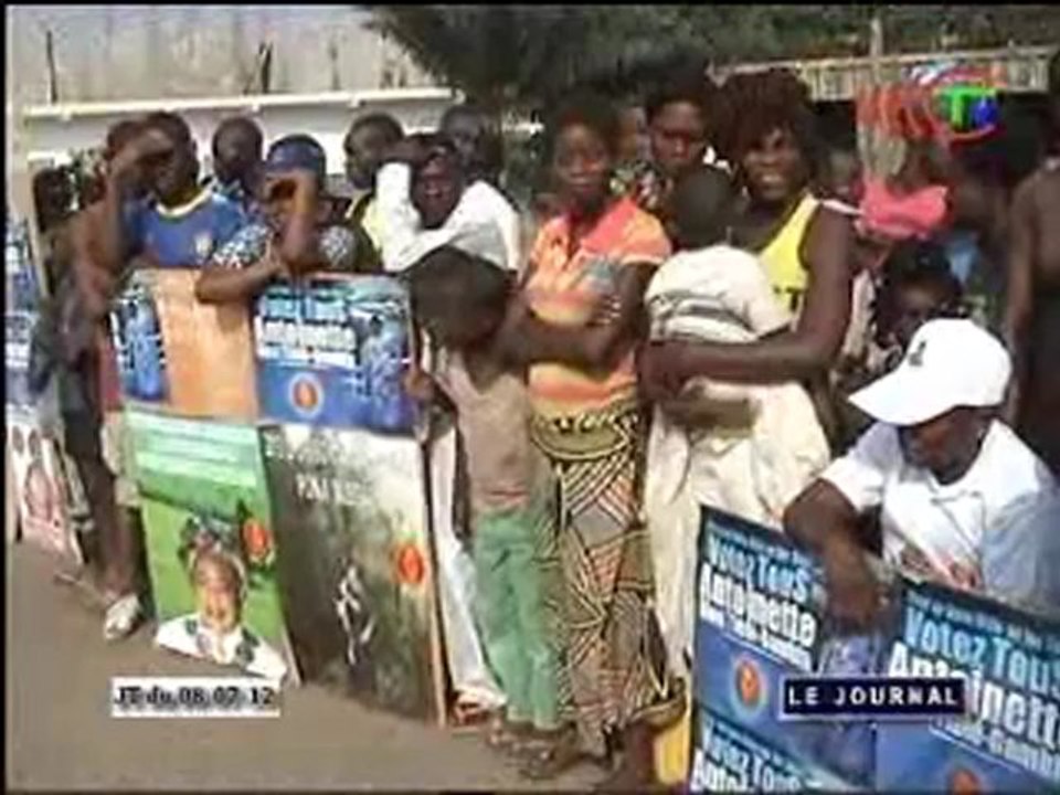 La candidate du PCT à Djiri a fait la ronde des quartiers Bilolo, Makabandilou et Massengo