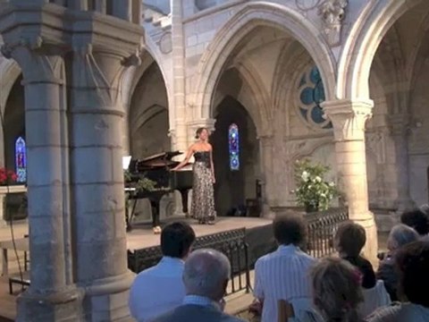 Fé, une voix à Saint-Père-sous-Vézelay
