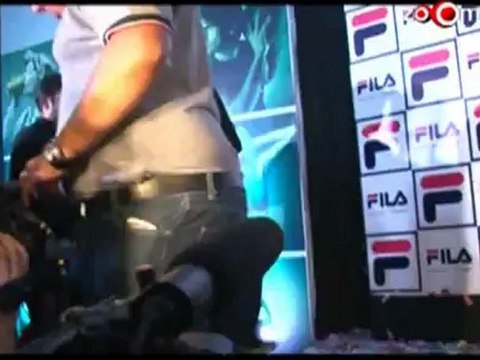 Virendra Sehwag becomes the brand ambassador of a popular sports brand