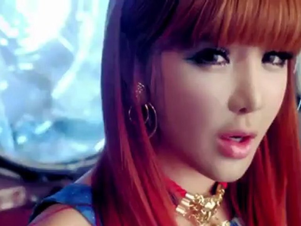 2NE1 - I LOVE YOU