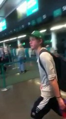 Niall Horan insulte ses fans