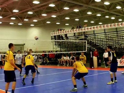 Ultimate Volleyball Club Boys 17 Blue Round 4 Match 1 Pipeline 17 Quiksilver (Great Lakes Region) Game 3