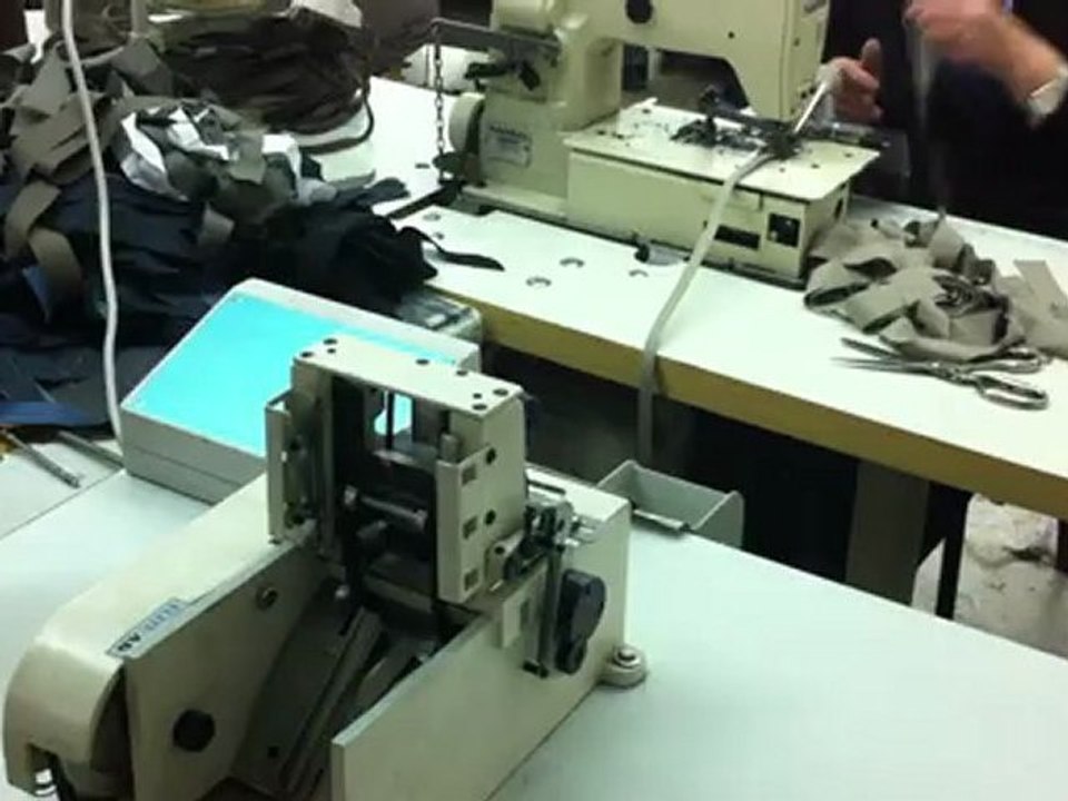 Otomatik Kesim Makinası -Askılık, Biye Kordon, Birit, Köprü vb. Sıcak Soğuk Otomatik Kesme Makinası -Mal Bitti Sensörü ile Dikiş Makinası veya Tela Presi ile Birlikte Çalışabilme Özelliği