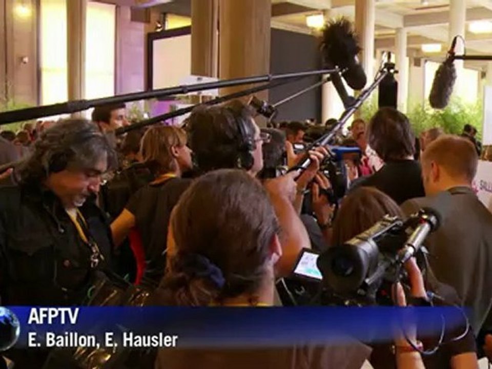 Sommet social: "Trop tôt pour les convergences" (Sapin)