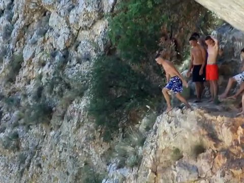 tvcapu-plongeons au pont du diable