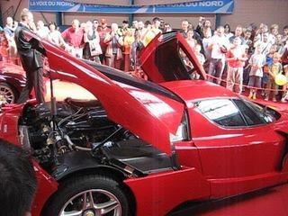 V12 Ferrari Enzo