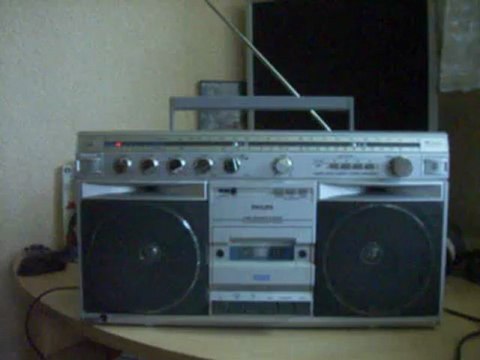 Philips D8514 Ghettoblaster Boombox top Zustand,steht zum Verkauf,is for sale
