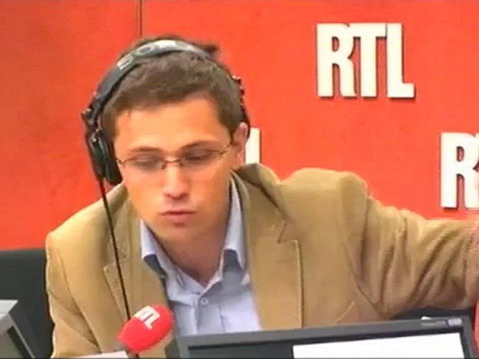 "Le casse-tête du non-cumul des mandats au PS", par Jérôme Chapuis