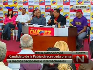 (VÍDEO) Rueda de Prensa del candidato de la Patria: Hugo Chávez parte 09.07.2012  5/8