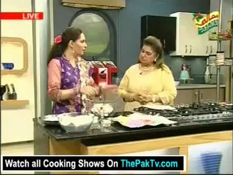 Masala Mornings with Shireen Anwar - 10th July 2012 Part 1