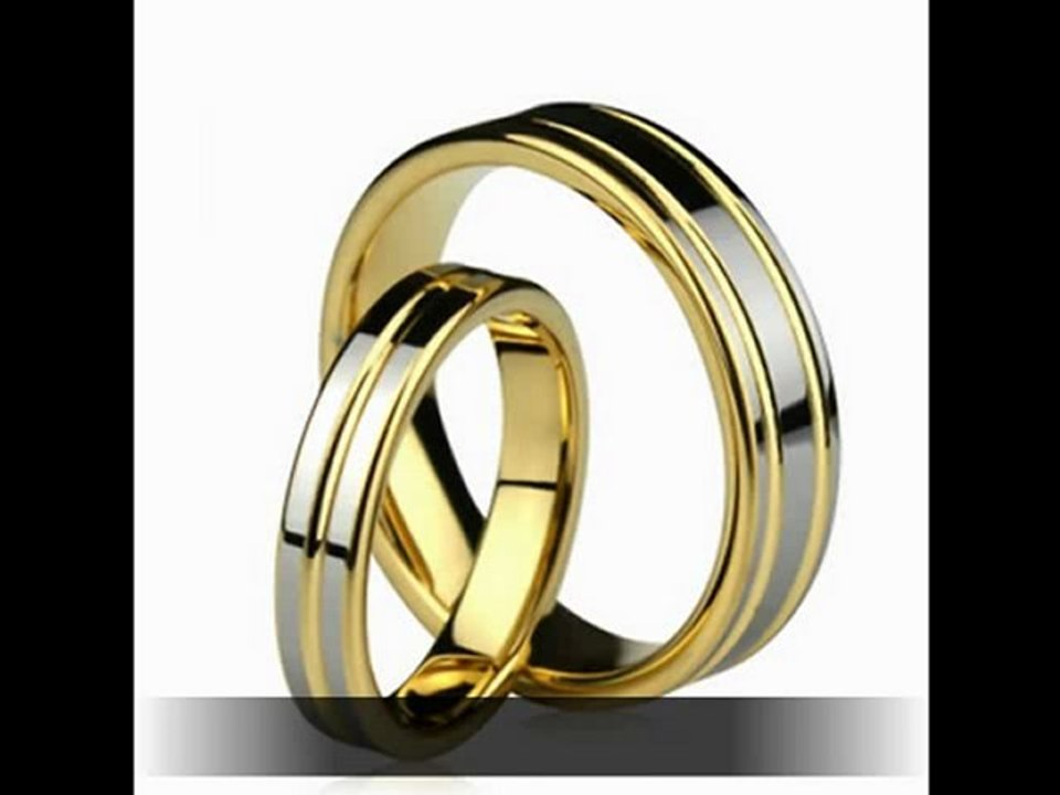 Name Engraved Wedding Rings