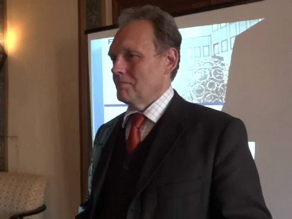 Frank rüdiger griep auf der unternehmerveranstaltung: krisensicherheit durch pauschaldotierte unterstützungskasse