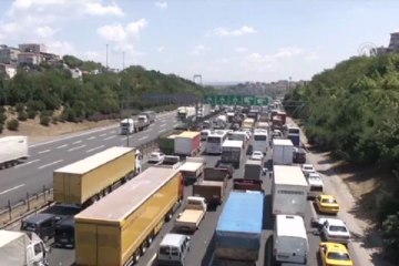İstanbul'da çilenin adı trafik