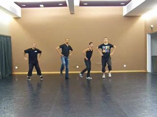 Chorégraphie accompagnatrice des ailes, dansées