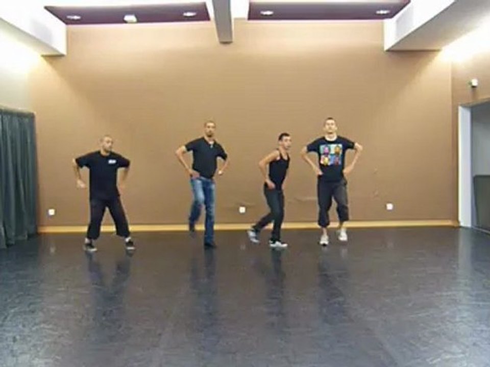 Chorégraphie accompagnatrice des ailes, dansées